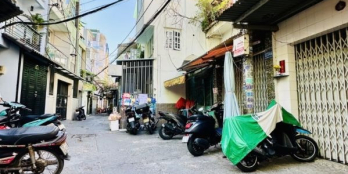 Nhà Quận 1 TPHCM hẻm ô tô  gần Chợ Bến Thành-38m2-4 tầng-giá 8 tỷ 200