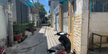 Lạc Long Quân- 58m2 hai tầng giá chỉ nhỉnh 5 tỷ xíu