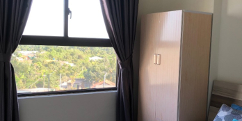 Cho thuê căn góc 64m2 nhà mới full nội thất, view đông nam thoáng gió