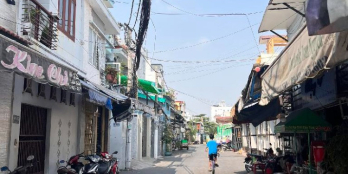 Cần bán gấp nhà ở trần xuân soạn quận 7 giá rẻ chỉ 3 tỷ hơn