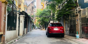 Nhà phân lô Phạm Tuấn Tài, Cầu Giấy. Ô tô tránh đỗ 75m2, 5T, Mt 5.8m KDoanh Vp