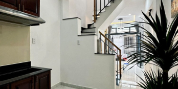 NHÀ ĐẸP 3 TẦNG KHU PHAN XÍCH LONG - 32M2 ( sổ đẹp nở hậu ) - FULL NỘI THẤT