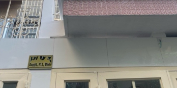 Nhà nở hậu, 2 mặt hẻm trước sau, hẻm an ninh, ngang hơn 4m