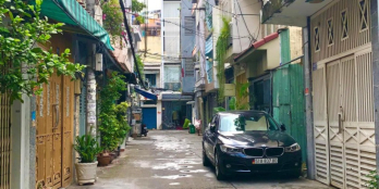 Siêu phẩm! Căn biệt thự nghĩ dưỡng gần Trường Chinh TB, ngang 4.3mx5tầng, 60m2