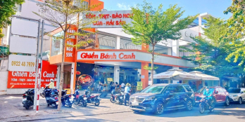 Bán gấp căn góc 2 mặt tiền Nguyễn Thị Thập Quận 7 DT: 11x27m giá 140 tỷ