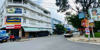 Cho thuê Mặt Bằng 450m2 Góc 2 Mặt Tiền Đối Diện Bên Xe Biên Hòa Giá 40 Triệu/Th