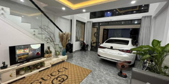 Nhà mới đẹp 5 tầng ở ngay Huỳnh Tấn phát quận 7 giá ngộp chỉ 7 tỷ đồng