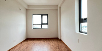 Bán gấp căn hộ 70m2, sổ hồng riêng, căn góc view hồ bơi thoáng mát