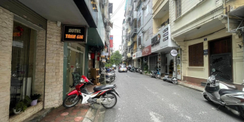 Bán nhà phố Huỳnh Thúc Kháng, Đống Đa, Vị trí độc tôn,mặt tiền rộng, kinh doanh