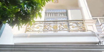 BÁn Gấp Mặt Tiền Năm Châu Giá Hẻm DT 48m2 x4 Tầng Tặng Hết Nội Thất Xịn Chỉ 7,9