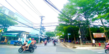 Góc 2 mặt tiền 13x25m đường mai văn vĩnh Quận 7