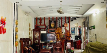 Ngộp nặng cần bán nhà 4 tầng 64m² 5pn5wc khu Lạc long quân ngã tư bảy hiền n11ty