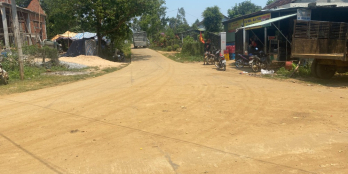 bán lô đất ngay ngã ba tuy an ,sổ hồng riêng quy hoạch thổ cư , sát dân cư ,