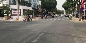 Cho thuê nhà MT đường Số 1, khu Tên Lửa, 6 x 21m, 3.5 tấm, 39 triệu/tháng.