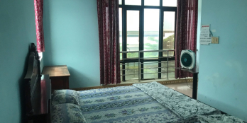 BÁN NHÀ NGHỈ 1 TRỆT 4 LẦU, 16 PHÒNG GẦN BIG C TÂN HIỆP