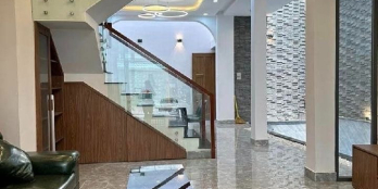 NGỘP NGÂN HÀNG BÁN GẤP NHÀ SƯ VẠN HẠNH 2LẦU 52M2 2TỶ250