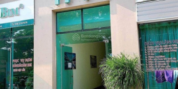 Do chuyển định cư nên cần bán căn hộ 2Pn 70,5 m² trung tâm Bãi Cháy, Hạ Long