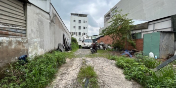 Bán đất thổ cư 300m2, Mặt tiền gần đường Hoàng Hữu Nam, ngang 14m giá chỉ 11 tỷ