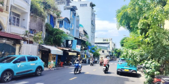 Nhỉnh 6 tỷ_mặt tiền Q3_3 tầng_Dòng tiền cao