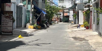 NHÀ TÂN PHÚ HẺM 6M XE HƠI,MT NGANG CHUẨN 5M X DÀI 12.5MNHÀ TÂN PHÚ HẺM 6M XE HƠI