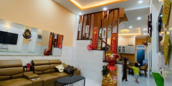 Bán nhà 3 Tầng Mặt tiền gần Đỗ Xuân Hợp, Phước Bình, Gần GLOBAL CITY giá chỉ 9,1