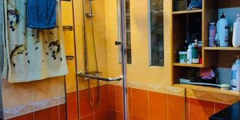 Chính chủ gửi bán độc quyền căn nhà trung tâm quận Đống Đa. Ngõ nông gần phố.