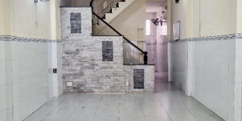 XE HƠI VÀO NHÀ - 2 TẦNG 3PN - TỪNG CHO THUÊ 10TR/THÁNG - HXH THẲNG 1 TRỤC .