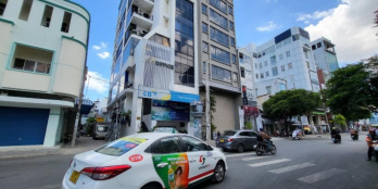 Khan Hiếm ! Siêu phẩm Mặt tiền Hai Bà Trưng - 4x17m nhà 3 lầu - HĐT 40tr/tháng -