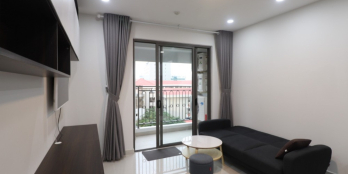 Cho thuê rẻ căn hộ 2 phòng ngủ 68m2 Saigon Royal trung tâm Sài Gòn