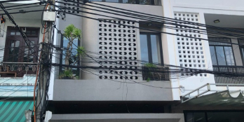 Bán đất tặng nhà Trung tâm Hải Châu, đường 10m5 - 105m2 chỉ 11,5 tỷ.