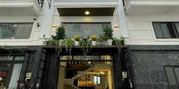 Nhà phố sang trọng 1 trệt 4 lầu tiện ích Quận 12. Sẵn sổ giá ưu đãi 4,35 tỷ, tặn