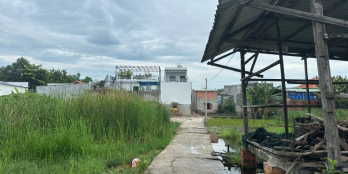 Bán 5m x 25m đất Lô 2 Nguyễn Chí Thanh - Tân Bình - TX LaGi đường bê tông