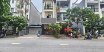 Nhà phố khu BigC Go, gần trung tâm hành chính Dĩ An, 1306 Đông Hòa, Dĩ An