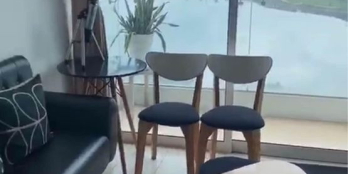 Do chuyển định cư nên cần bán căn hộ 2Pn 68m2 View Biển trung tâm Hạ Long