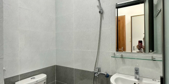 Phòng NGUYỄN THƯỢNG HIỀN, khu vực Bình Thạnh
- Gần trường ĐH Băn Lang