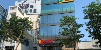 Bán toà nhà mặt tiền Huỳnh Văn Bánh P15 Q Phú Nhuận - DT 9x25m- Hầm + 6 tầng-HĐT