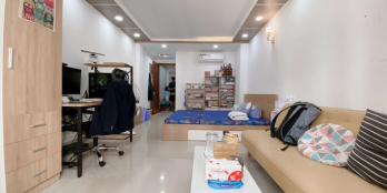 SIÊU PHẨM 5 TẦNG KHU VÍP PHAN XÍCH LONG PHÚ NHUẬN - HẺM NHỰA ĐẸP XINH