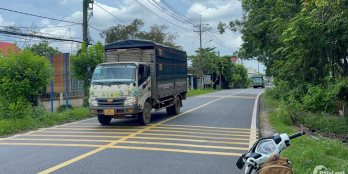 bán lô đất dt 3290m2 có 1800m2 đất ở mặt tiền nguyễn thị rành