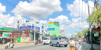 HOT - Cho thuê mặt bằng 7x50 Huỳnh Tấn Phát Quận 7