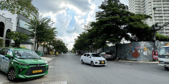 Bán 2650m2 đất đẹp đường Nguyễn Văn Hưởng - Thảo Điền, giá 150tr/m2 TL