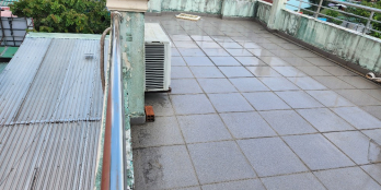 Nhà mặt tiền 2 căn liền kề 8mx20m, đối diện chợ đầu mối nông sản Hóc Môn