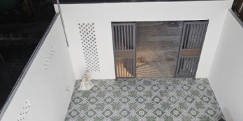 Nhà full nội thất - sân xe bán tải - 03 P. Ngủ