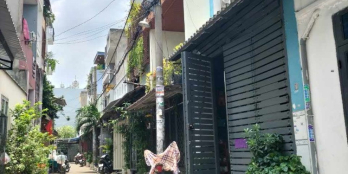 HẺM XE TẢI SÁT AEON TÂN PHÚ - (4m x 12m) - 2 TẦNG, 3PN - GIÁ RẺ CHỈ NHỈNH 4 TỶ.