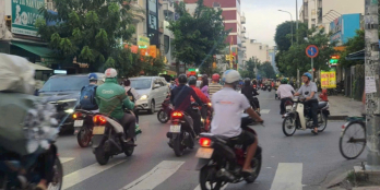 MTKD Nguyễn Hữu Tiến 97 triệu/m2 (ngang 6.5m), vị trí đắc địa