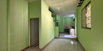 Nhà 32m2 (ngang 10m), 2t 2pn, hẻm 4m sát MT Bến Vân Đồn. Chỉ 3,9 tỷ