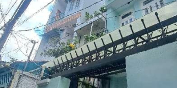 Nhà 43 m2, 3 tầng BTCT, Nguyễn Thần Hiến. 5 tỷ