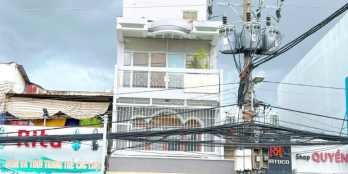 Bán nhà MT sàn 257m2 ngay bên Chi cục thuế Huỳnh Tấn Phát Q7