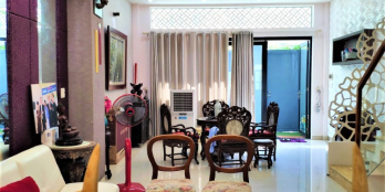 SỞ HỮU HOÀN HẢO NHẤT 4 tầng 4 mê TRỊNH CÔNG SƠN Hoà Cường Nam