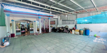 Vip chủ hạ giá nhà 2 mặt tiền đường Vườn Thơm, Bình Chánh, DT đất 440m2 full thổ