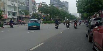 Warren Buffett là thứ 2-Bạn là thứ nhất.Đặng Văn Ngữ - 8 tầng thu 840tr/ Năm.